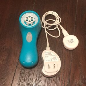 Pre-Owned Clarisonic Mia